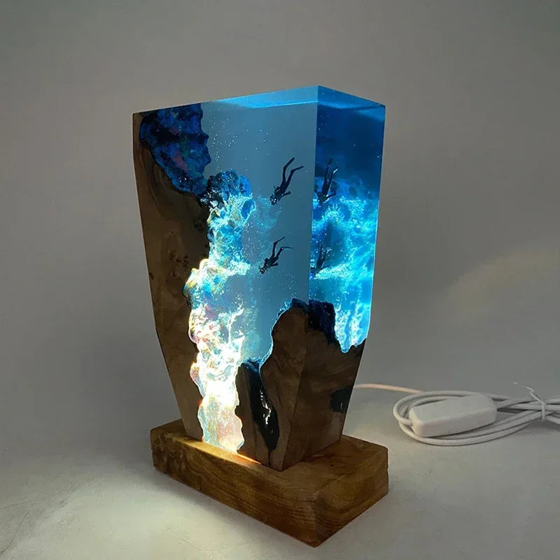 Luminária de mesa em resina - Ocean Deep - OCP